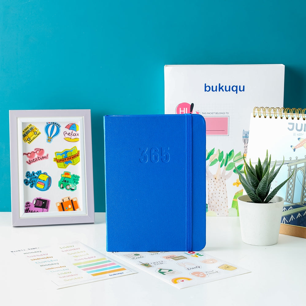 Notebook 365 Undated Planner B6 by bukuqu