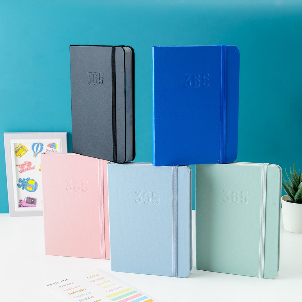 Notebook 365 Undated Planner B6 by bukuqu