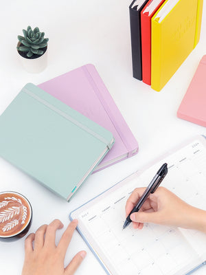 18 Month Planner #OnaDaily - Planner 2025 by bukuqu