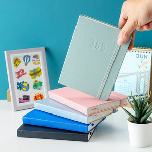 Notebook 365 Undated Planner B6 by bukuqu