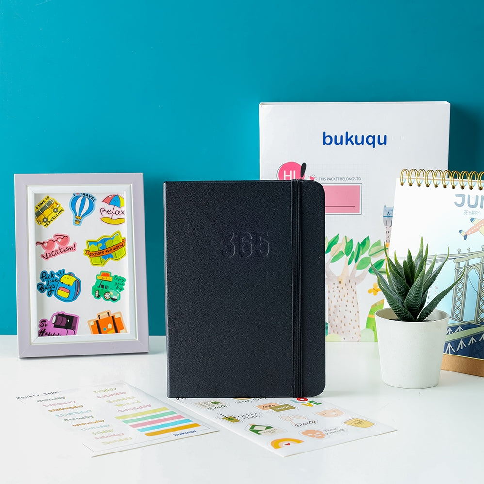 Notebook 365 Undated Planner B6 by bukuqu