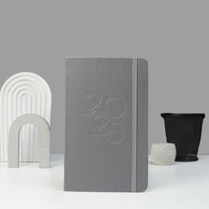 Classic Planner 2026 BW A5